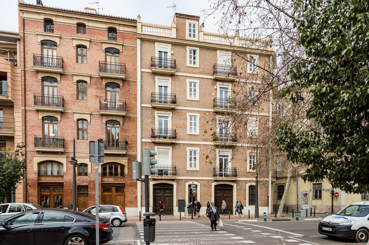 瓦伦西亚Travel Habitat Jardines Rio Turia.公寓 外观 照片